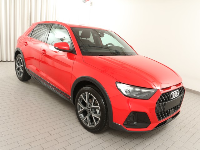 Audi A1 citycarver 30 BLACKPAK ACC ALU17 NAVI+