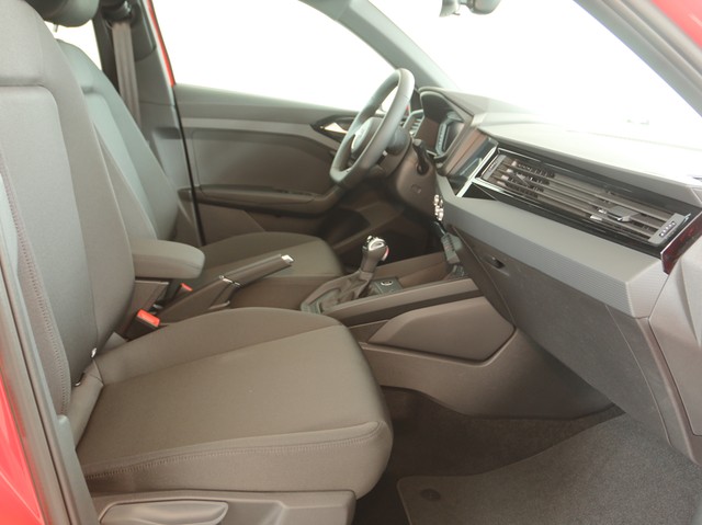 Audi A1 citycarver 30 BLACKPAK ACC ALU17 NAVI+