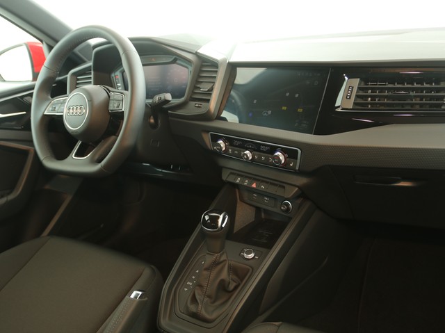 Audi A1 citycarver 30 BLACKPAK ACC ALU17 NAVI+