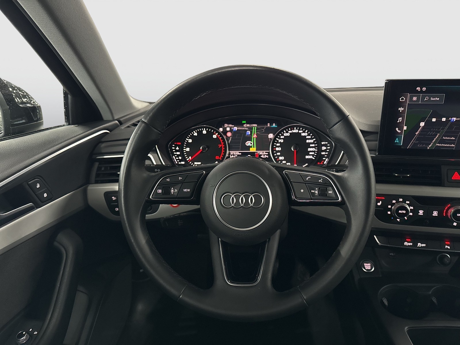 Audi A4 Avant 35 AHK NAVI+ LM17 SITZHEIZUNG LED DAB