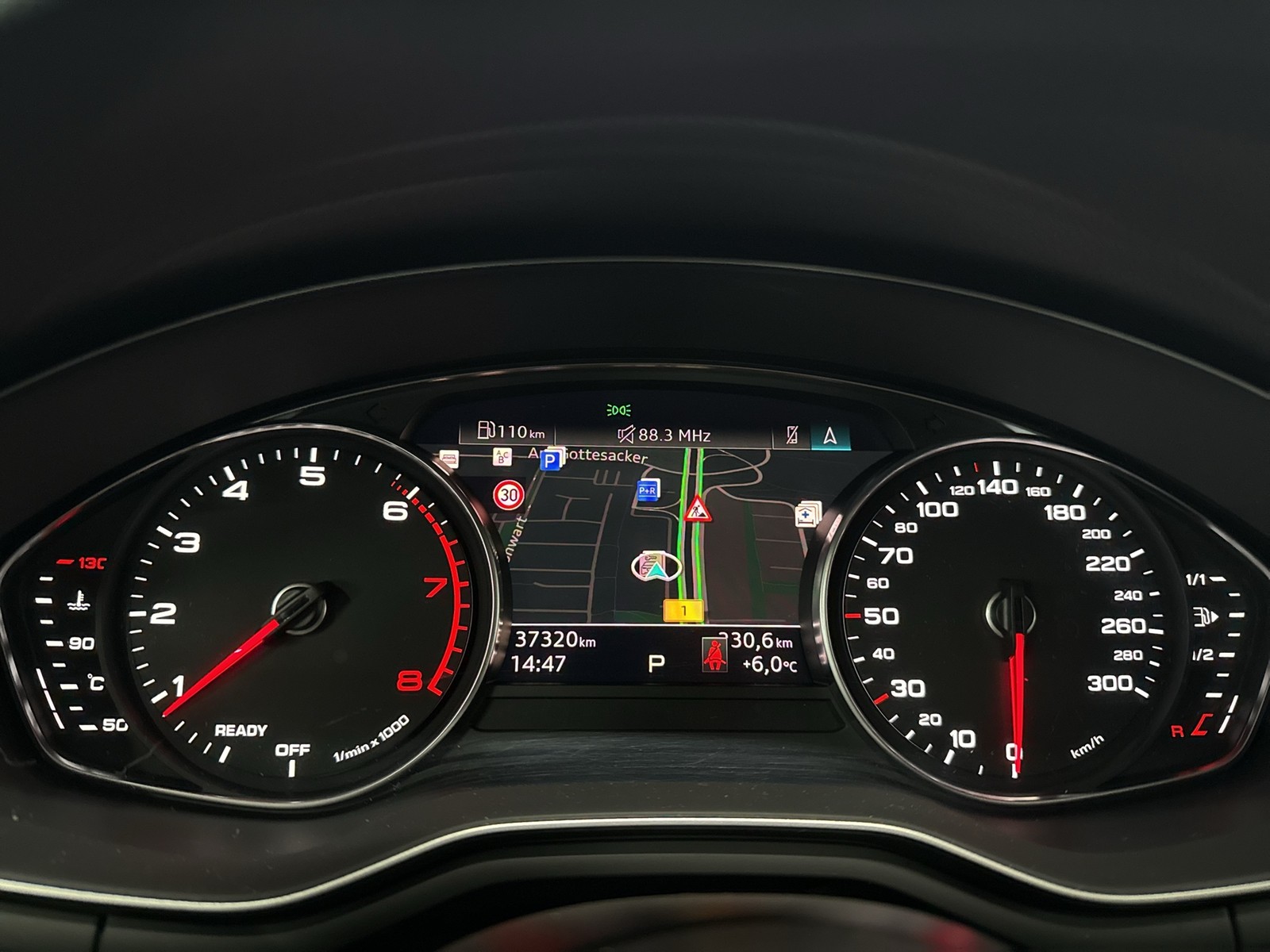 Audi A4 Avant 35 AHK NAVI+ LM17 SITZHEIZUNG LED DAB