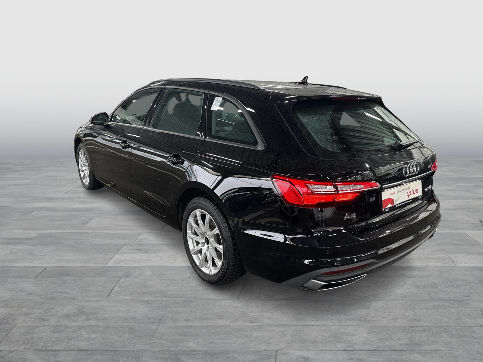 Audi A4 Avant 35 AHK NAVI+ LM17 SITZHEIZUNG LED DAB