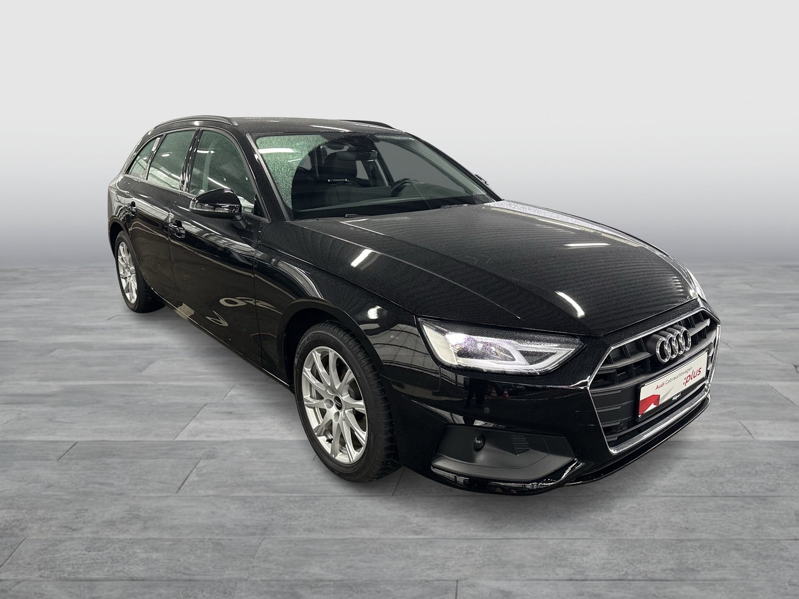 Audi A4 Avant 35 AHK NAVI+ LM17 SITZHEIZUNG LED DAB
