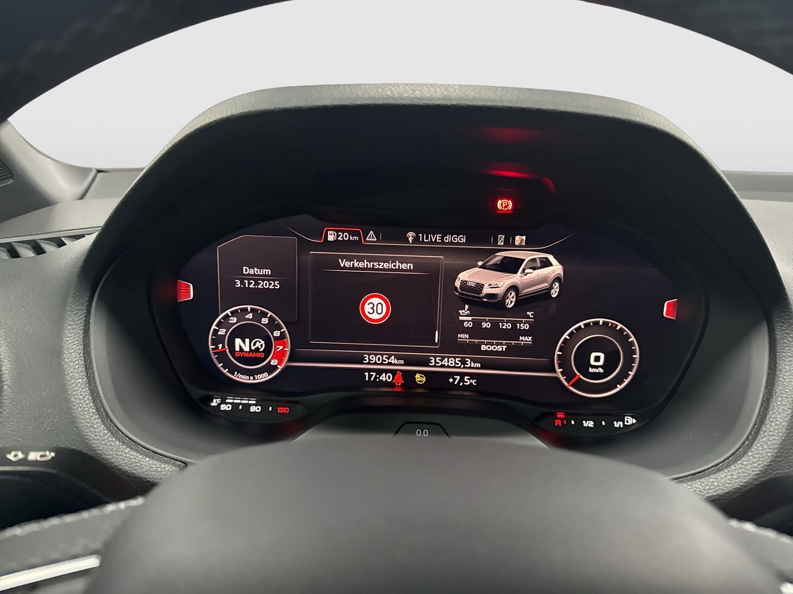 Audi SQ2 quattro BLACKPAK CAM ACC LM19 E-KLAPPE NAVI+