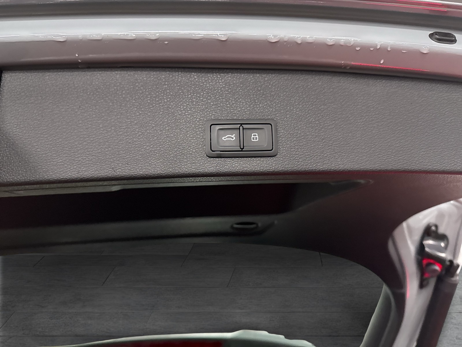 Audi SQ2 quattro BLACKPAK CAM ACC LM19 E-KLAPPE NAVI+