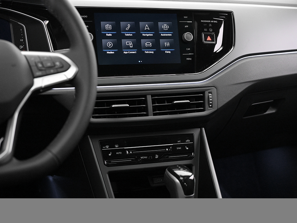 Volkswagen Polo 1.0 R-LINE DSG PANO SPORTPAKET MATRIXLED