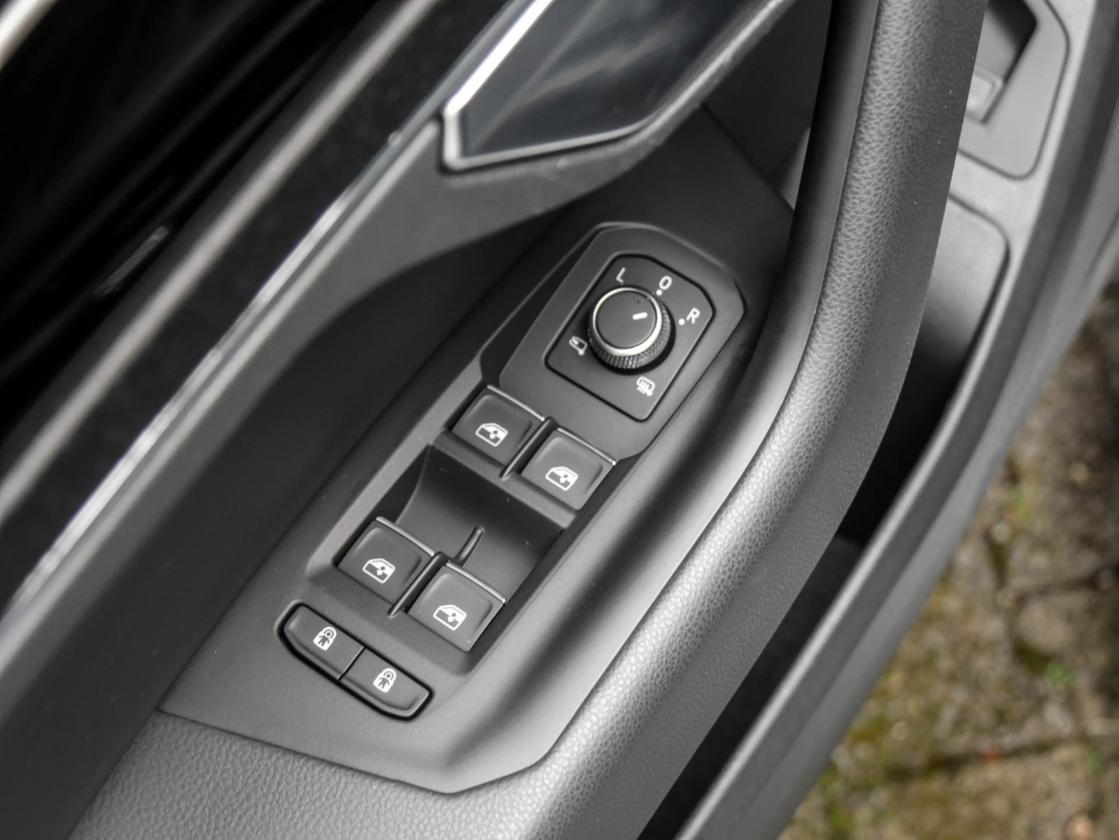 Volkswagen Touareg V6 NEUES MODELL AHK CAM ACC LM19 NAVI