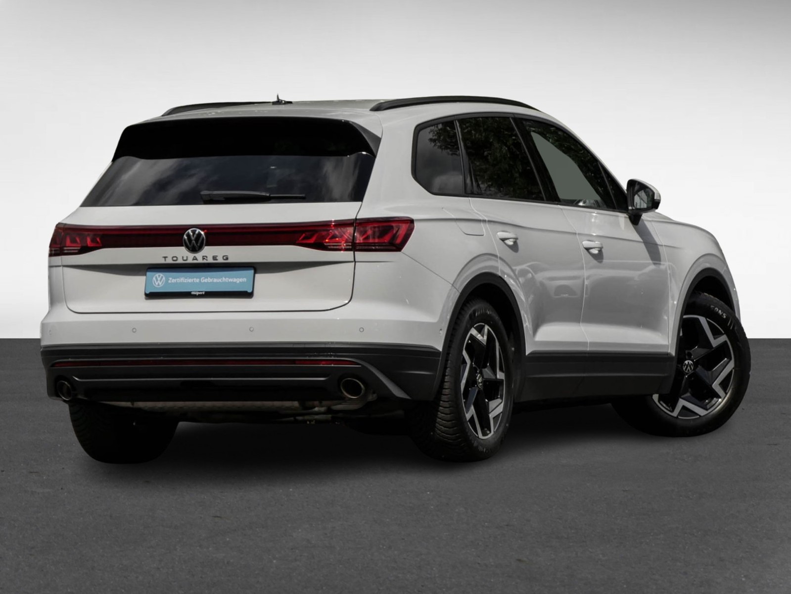 Volkswagen Touareg V6 NEUES MODELL AHK CAM ACC LM19 NAVI