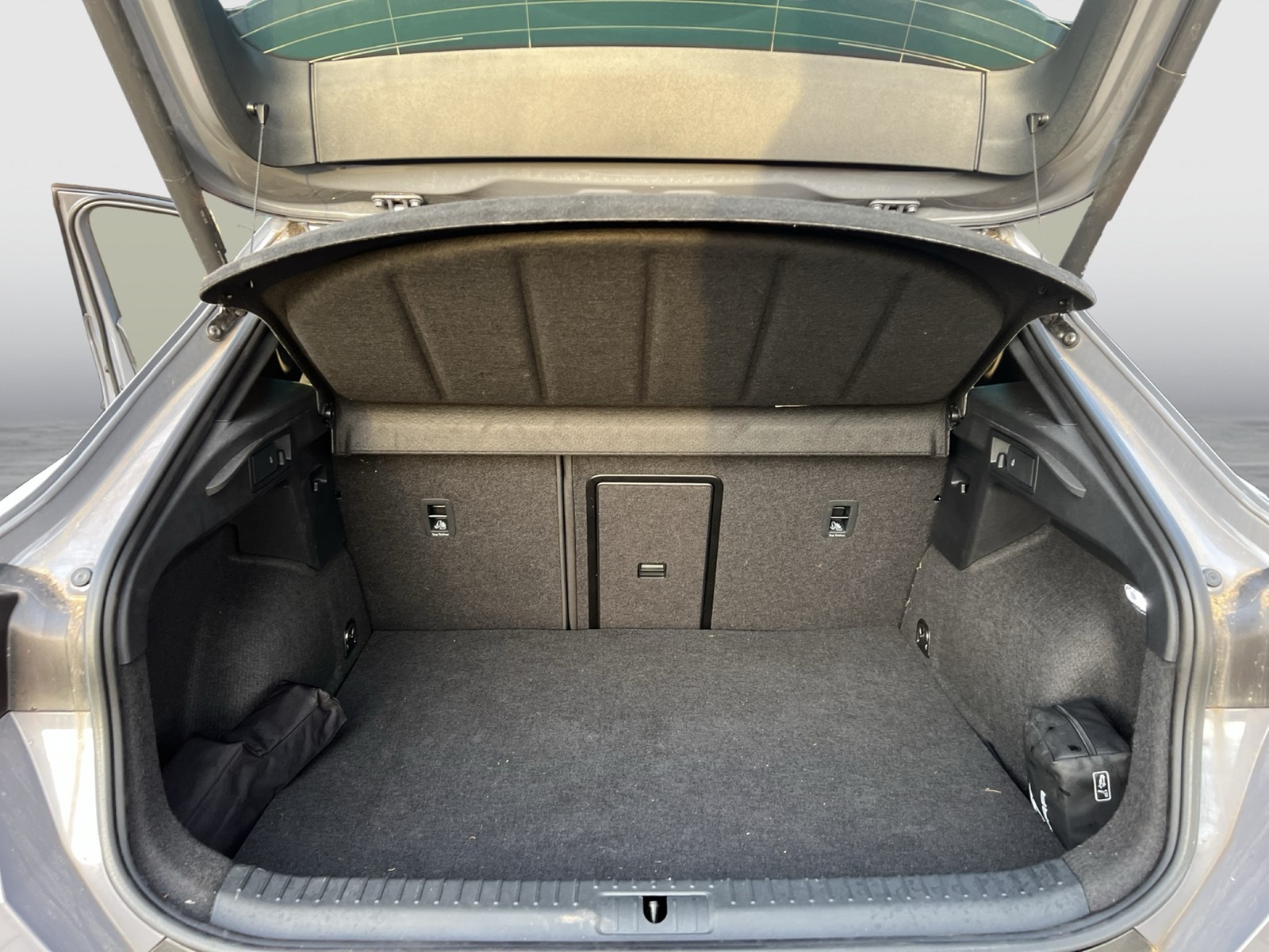 Cupra Formentor 1.4 HYBRID VZ 360°CAM ACC LM19 EKLAPPE