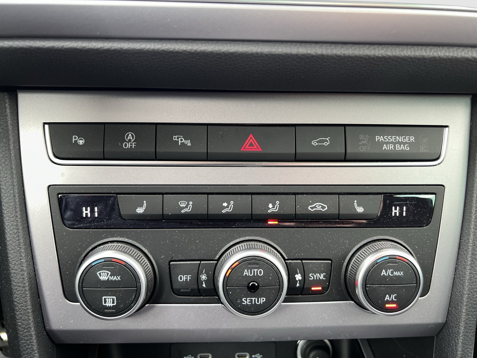 Seat Ateca 1.5 FR 360°CAM LM18 E-KLAPPE NAVI SITZHEIZ