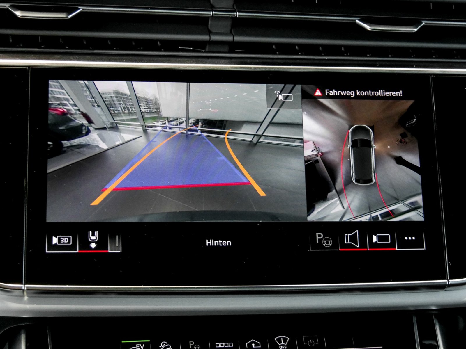 Audi Q8 TFSI e quattro tiptronic S Line Softclose+B&O+PAno+AHK+Sonnenschutzverglasung+Allradlenkung