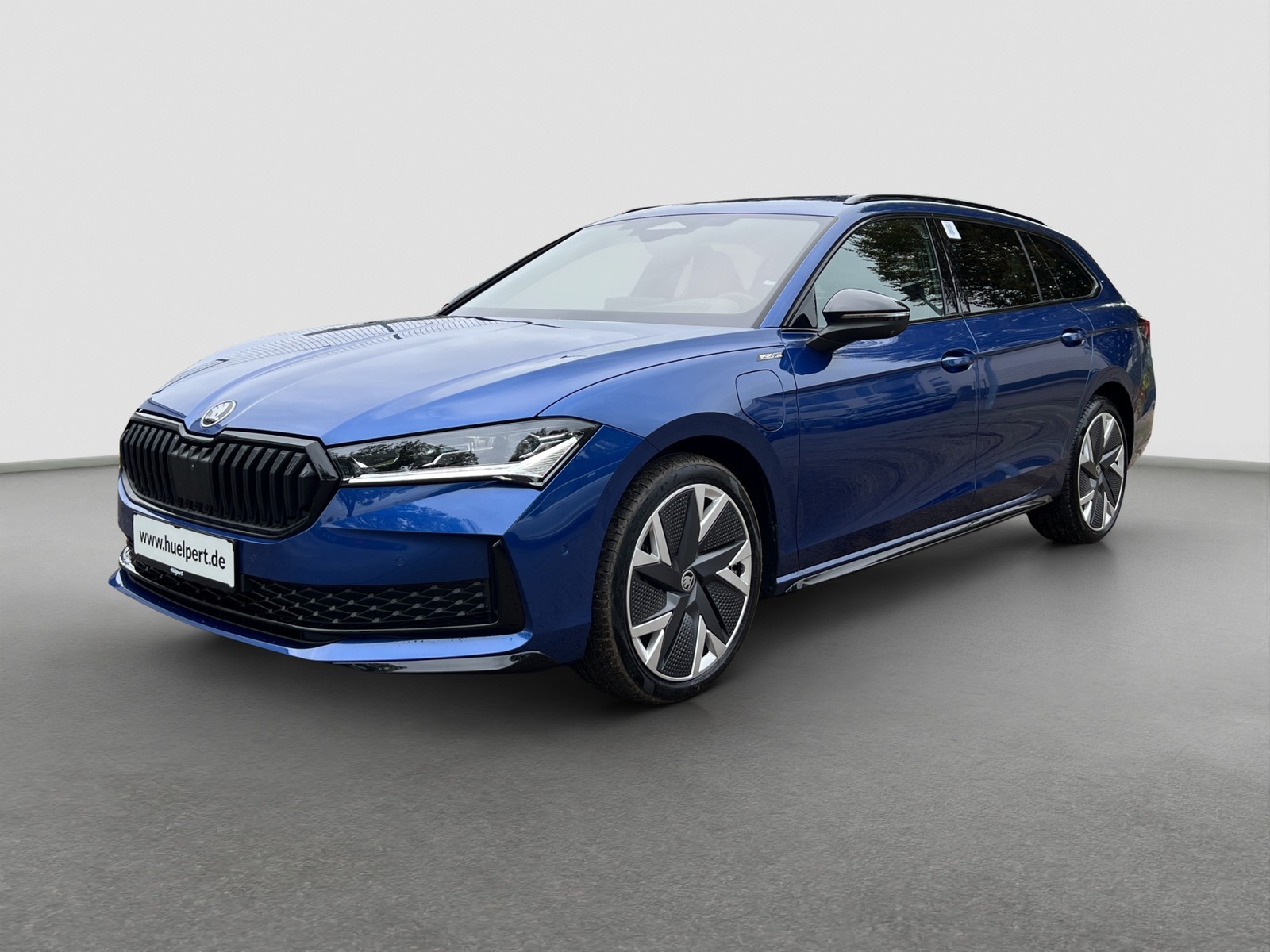 Skoda Superb Combi 1.5 iV SPORTLINE LEDER AHK LM19