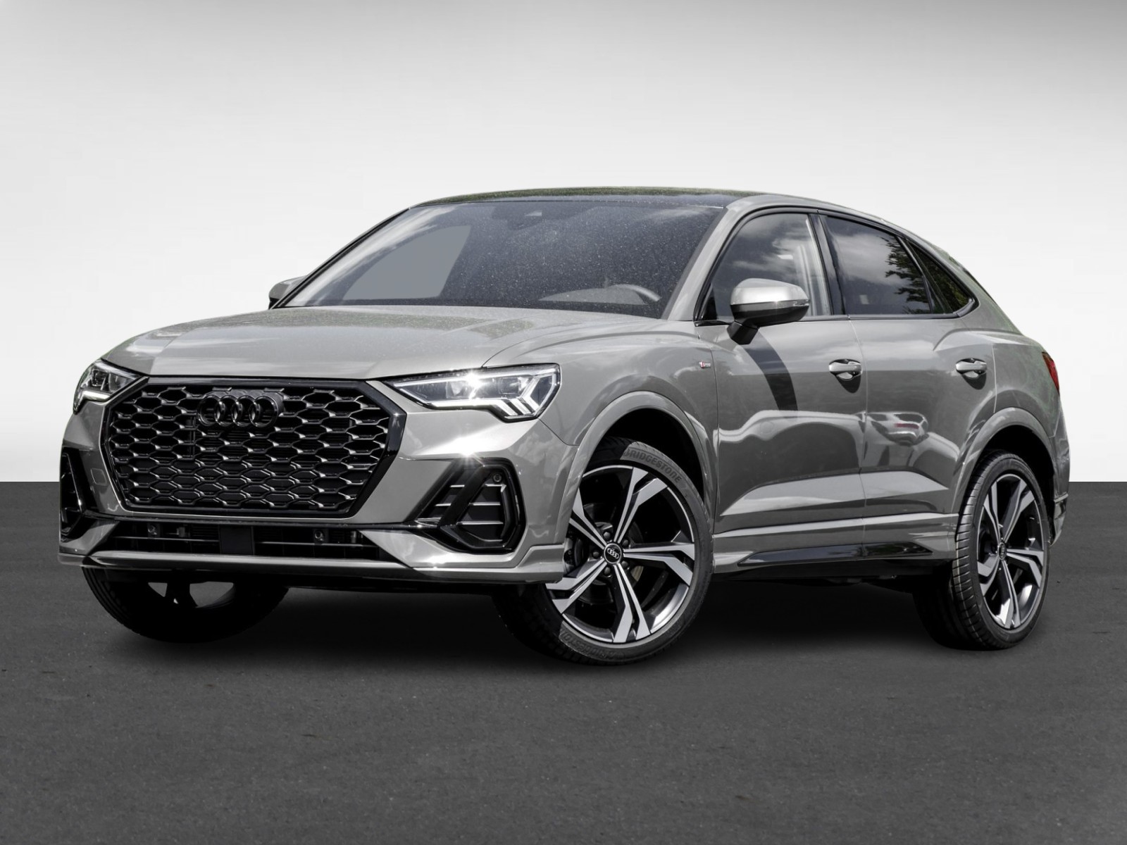 Audi Q3 Sportback 35 S LINE BLACKPAK PANO AHK CAM 20Z