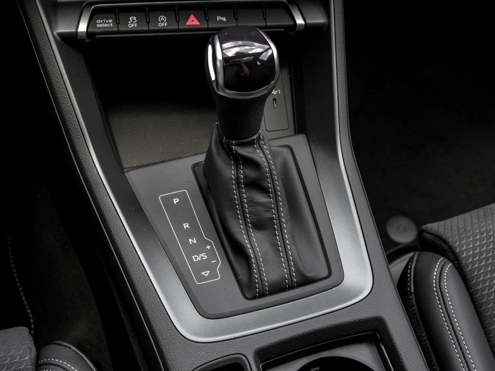 Audi Q3 Sportback 35 S LINE BLACKPAK PANO AHK CAM 20Z