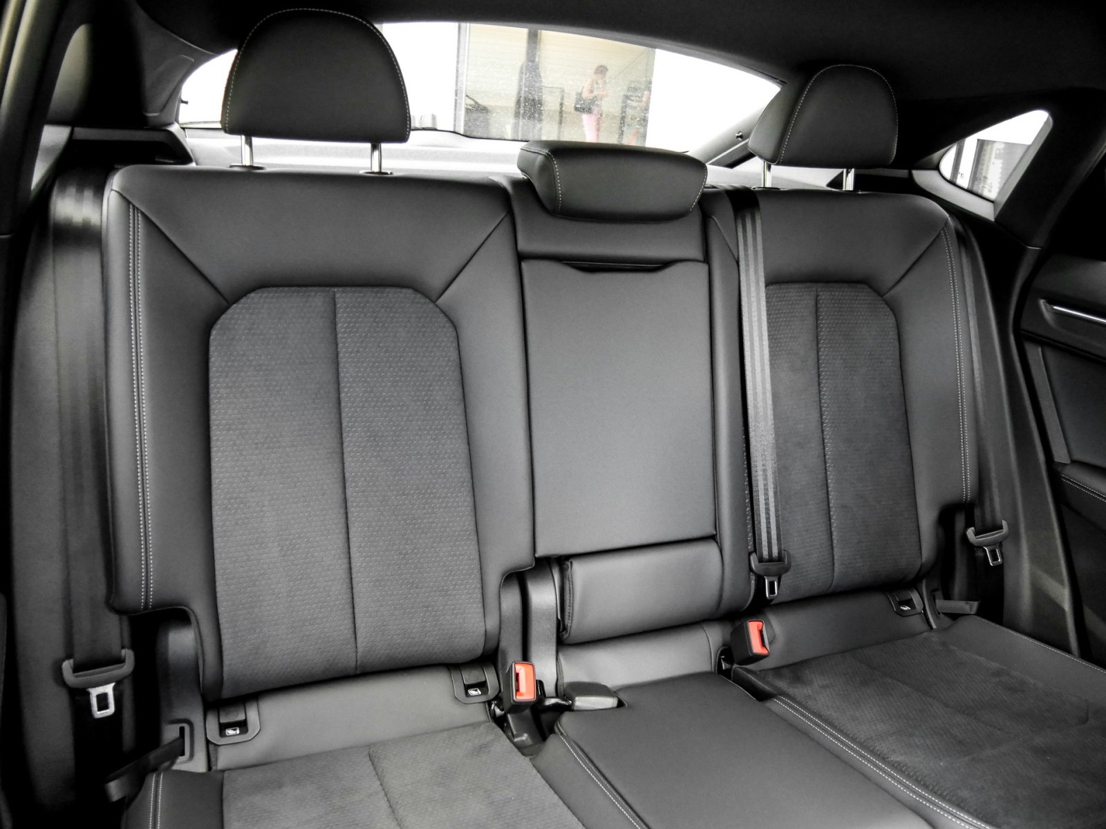 Audi Q3 Sportback 35 S LINE BLACKPAK PANO AHK CAM 20Z