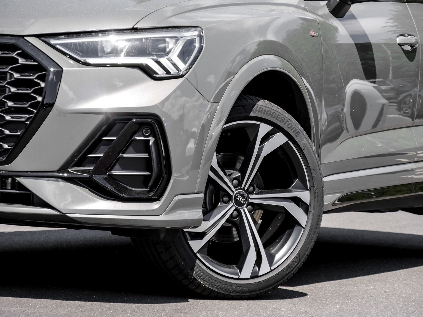 Audi Q3 Sportback 35 S LINE BLACKPAK PANO AHK CAM 20Z