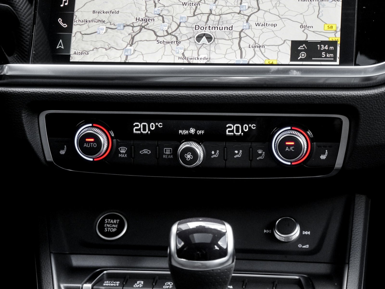 Audi Q3 Sportback 35 S LINE BLACKPAK PANO AHK CAM 20Z