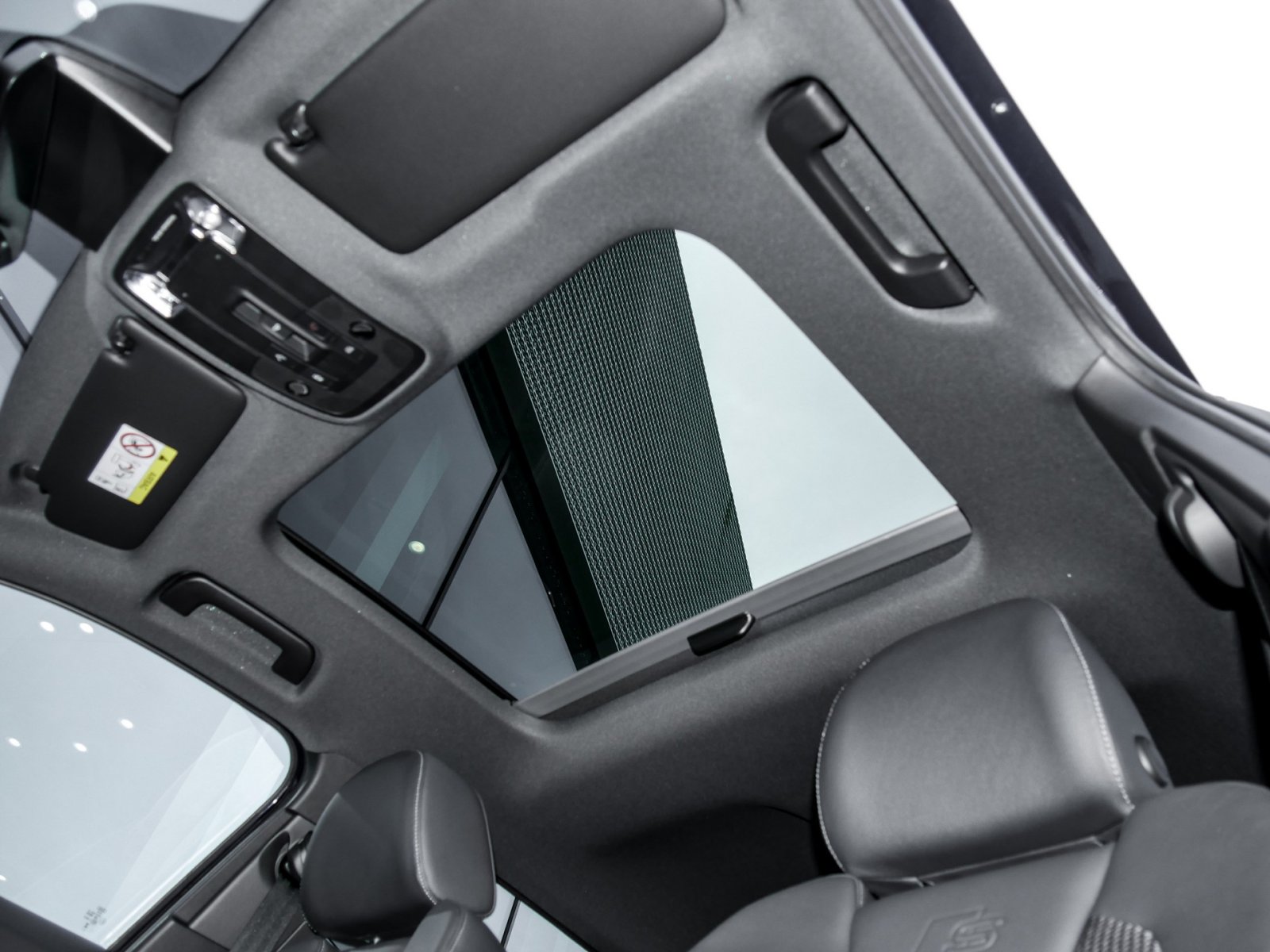 Audi Q2 35 S LINE BLACKPAK PANO AHK CAM LM19 NAVI+