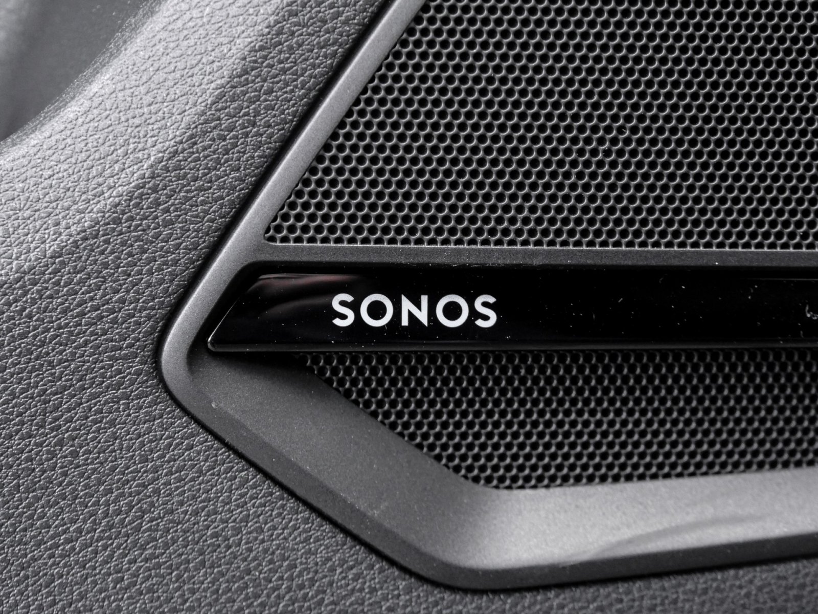 Audi Q2 35 S LINE BLACKPAK PANO AHK CAM LM19 NAVI+