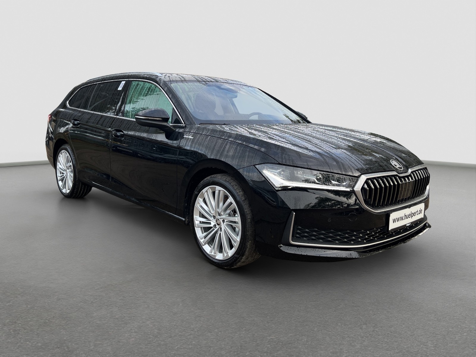 Skoda Superb Combi 1.5 iV L&K LEDER AHK CAM LM19 NAVI