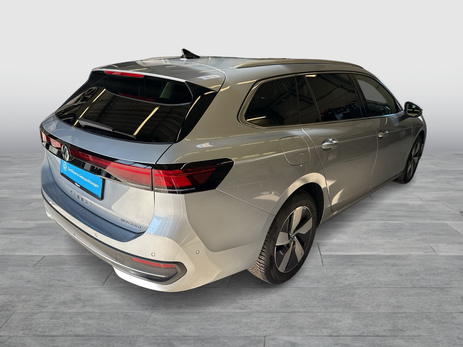 Volkswagen Passat Variant 1.5 HYBRID BUSINESS AHK CAM ACC