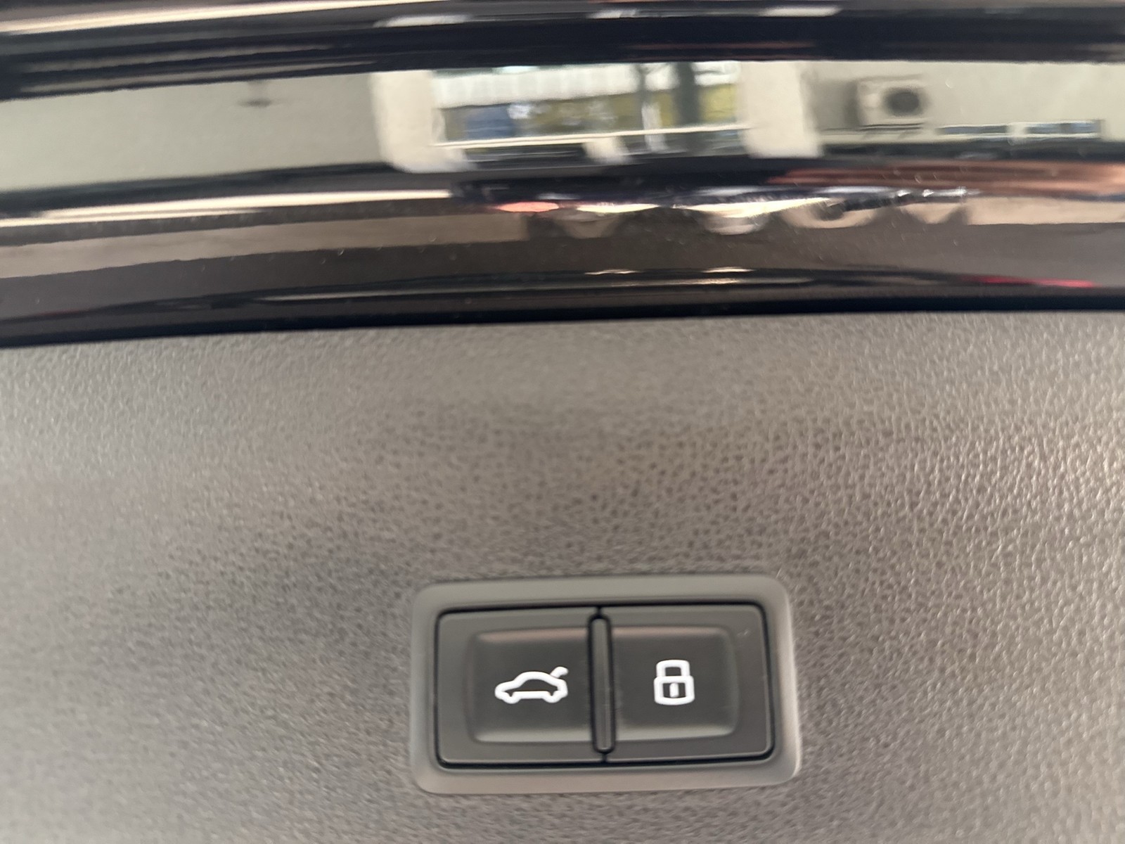 Audi S6 Avant Qu. PANO STANDHZ. B&Oadv. AHK LEDER