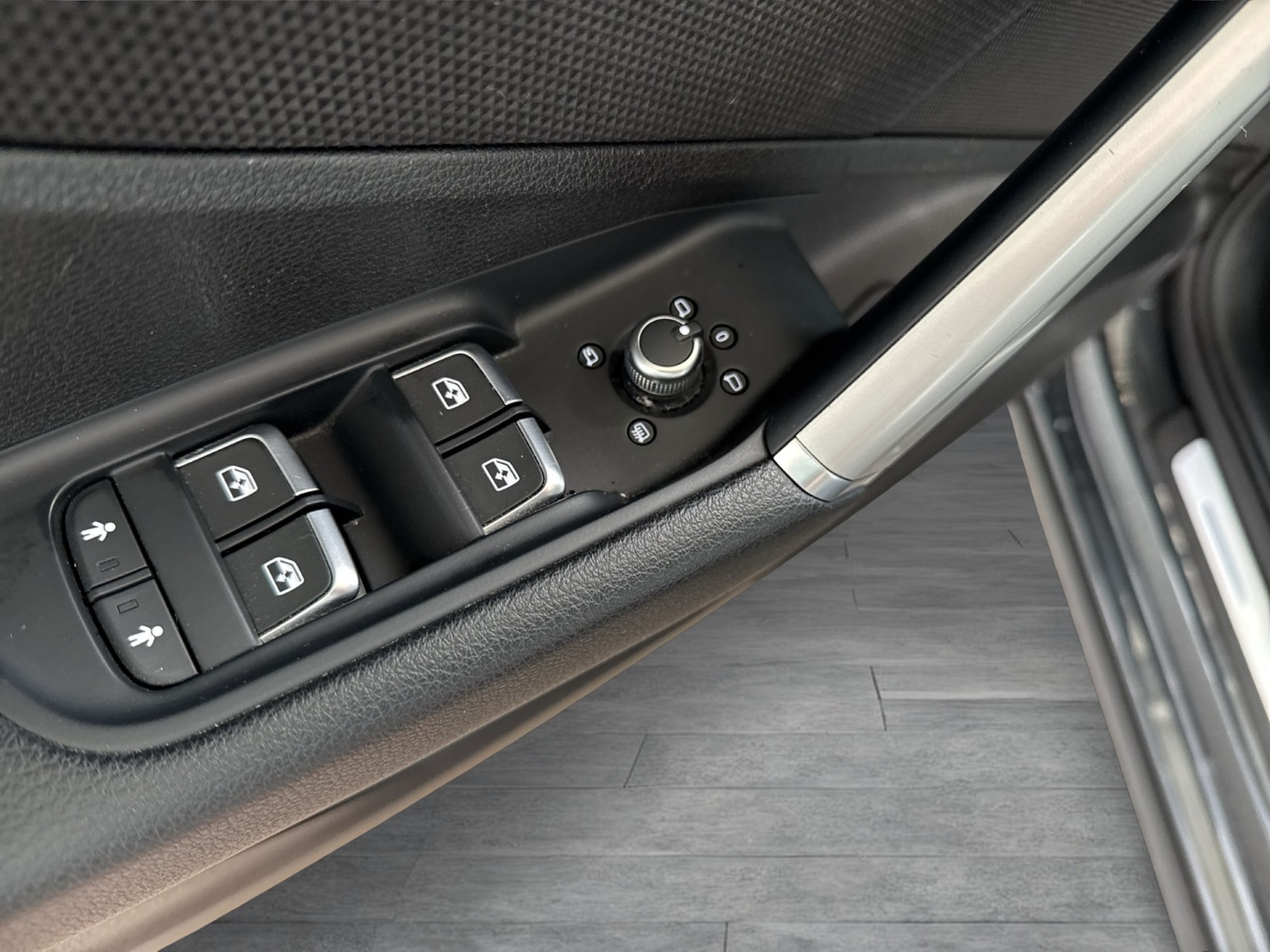 Audi Q2 35 quattro advanced BLACKPAK CAM ACC E-KLAPPE