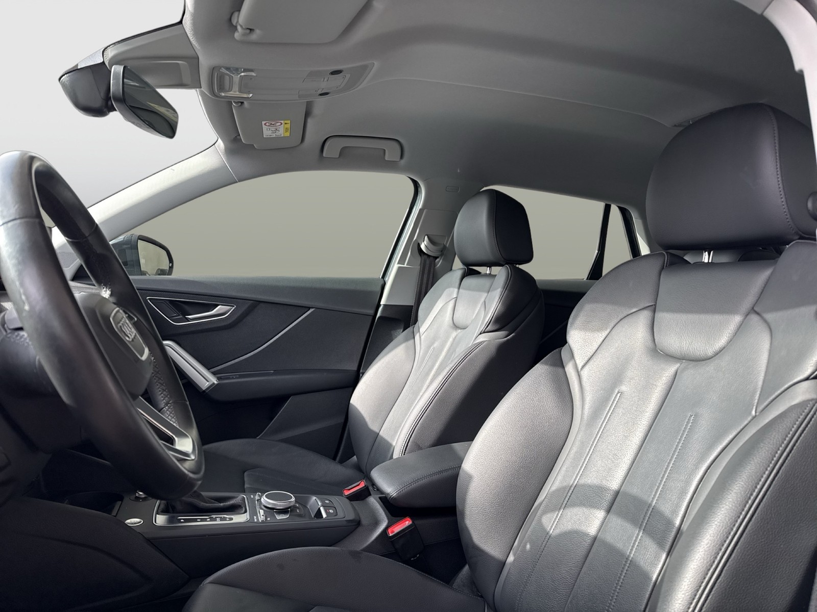 Audi Q2 35 quattro advanced BLACKPAK CAM ACC E-KLAPPE