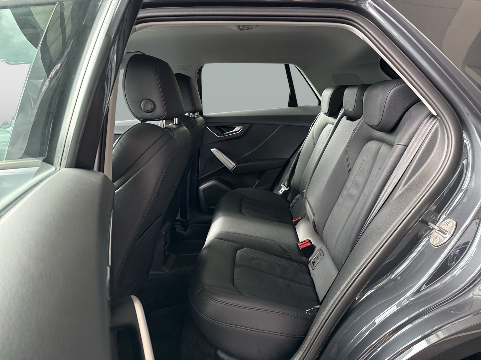 Audi Q2 35 quattro advanced BLACKPAK CAM ACC E-KLAPPE