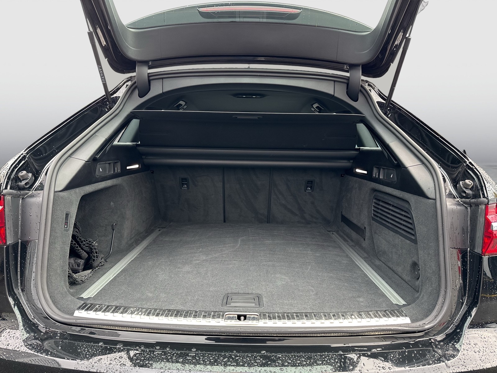 Audi A6 Avant 45 advanced AHK CAM ACC LM19 E-KLAPPE