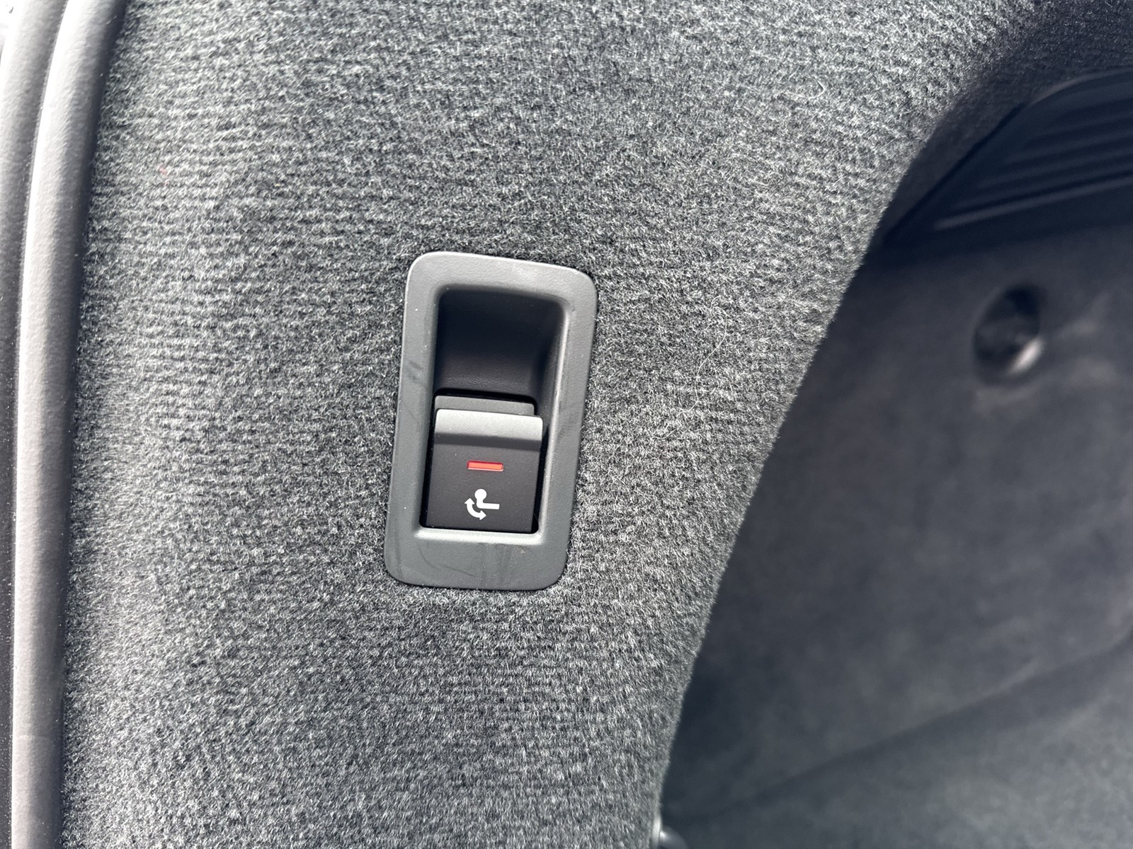 Audi A6 Avant 45 advanced AHK CAM ACC LM19 E-KLAPPE