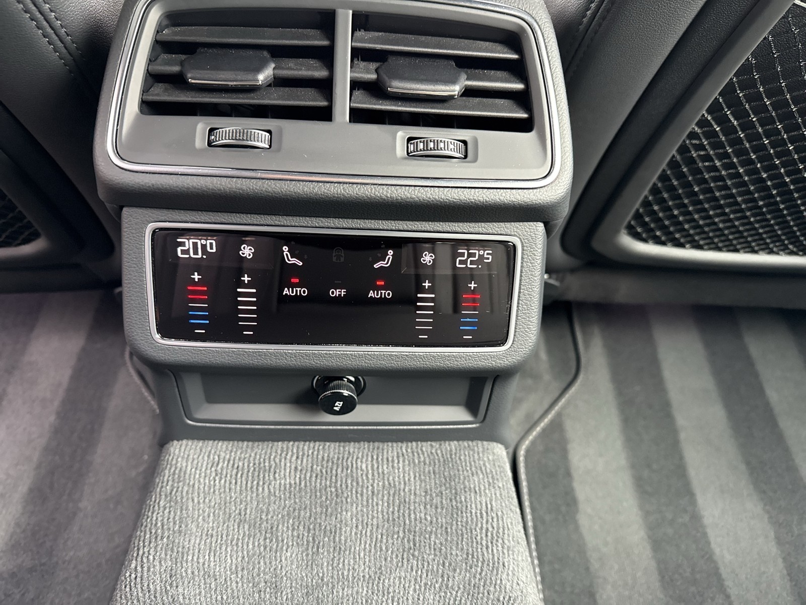 Audi A6 Avant 45 advanced AHK CAM ACC LM19 E-KLAPPE