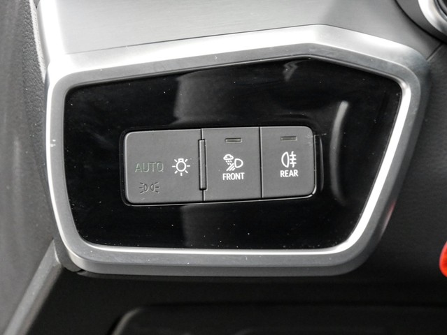 Audi A6 Avant 45 quattro S LINE BLACKPAK AHK ACC LM19