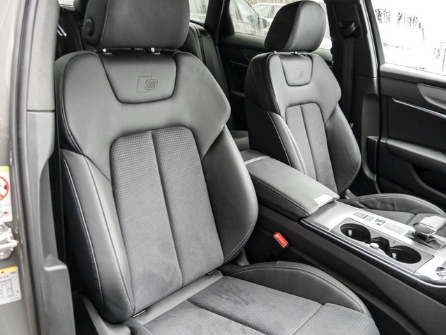 Audi A6 Avant 45 quattro S LINE BLACKPAK AHK ACC LM19