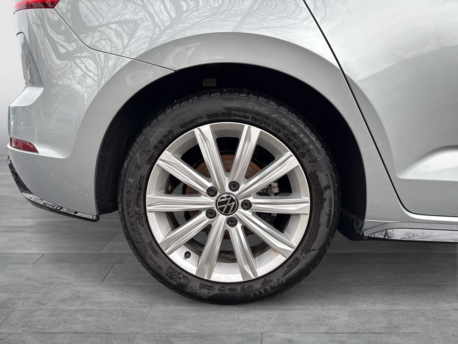 Volkswagen Touran 1.5 R-LINE EXT. CAM ACC LM17 NAVI SITZHZ.