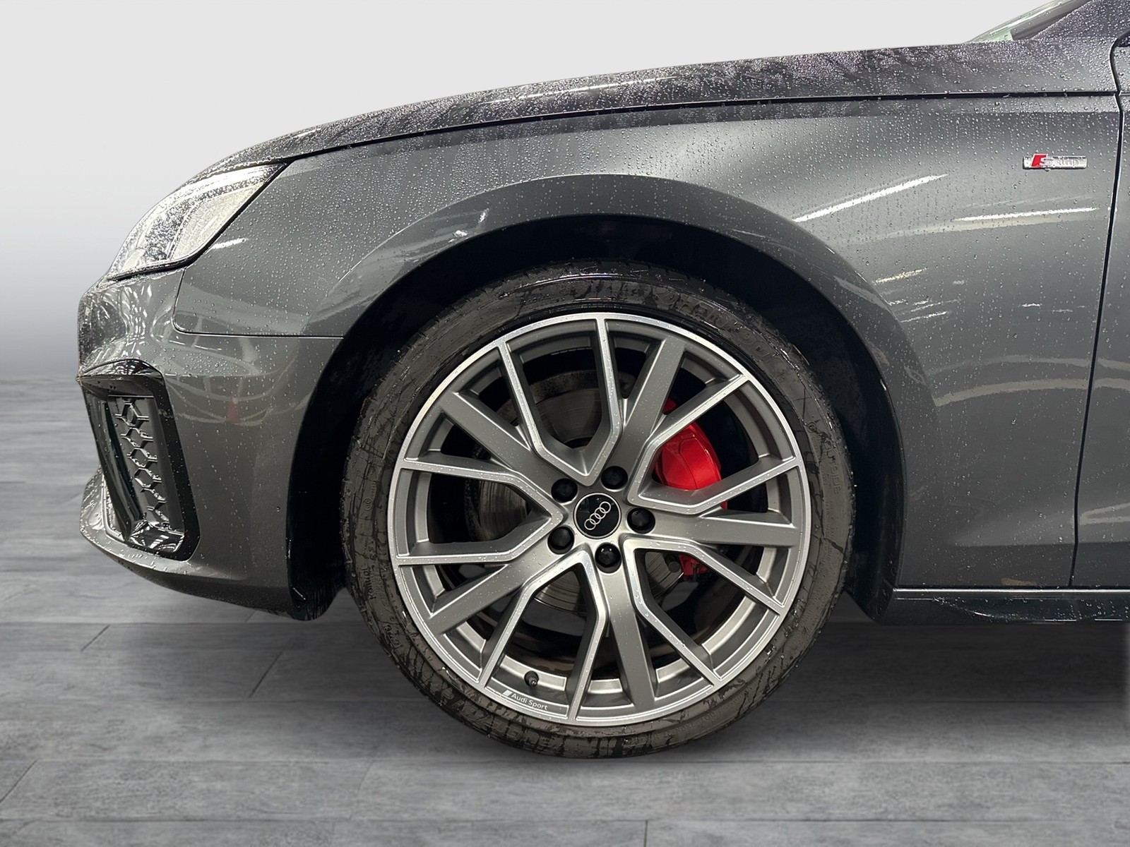 Audi A4 Avant 40 quattro S LINE BLACKPAK AHK CAM LM19