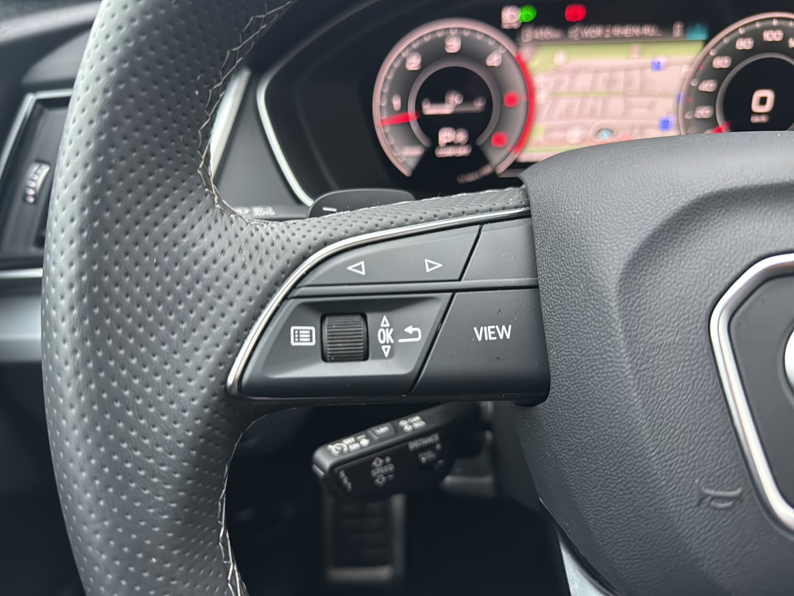 Audi Q5 50 quattro S LINE AHK B&O ALU19 eKLAPPE NAVI+