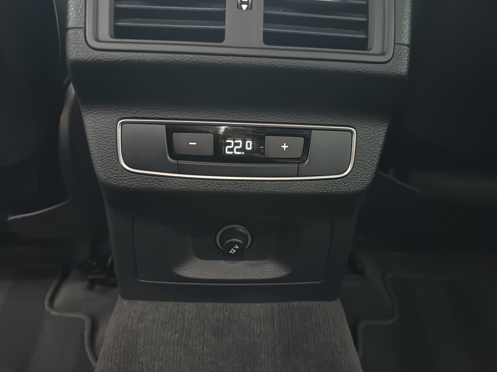 Audi Q5 50 quattro S LINE AHK B&O ALU19 eKLAPPE NAVI+