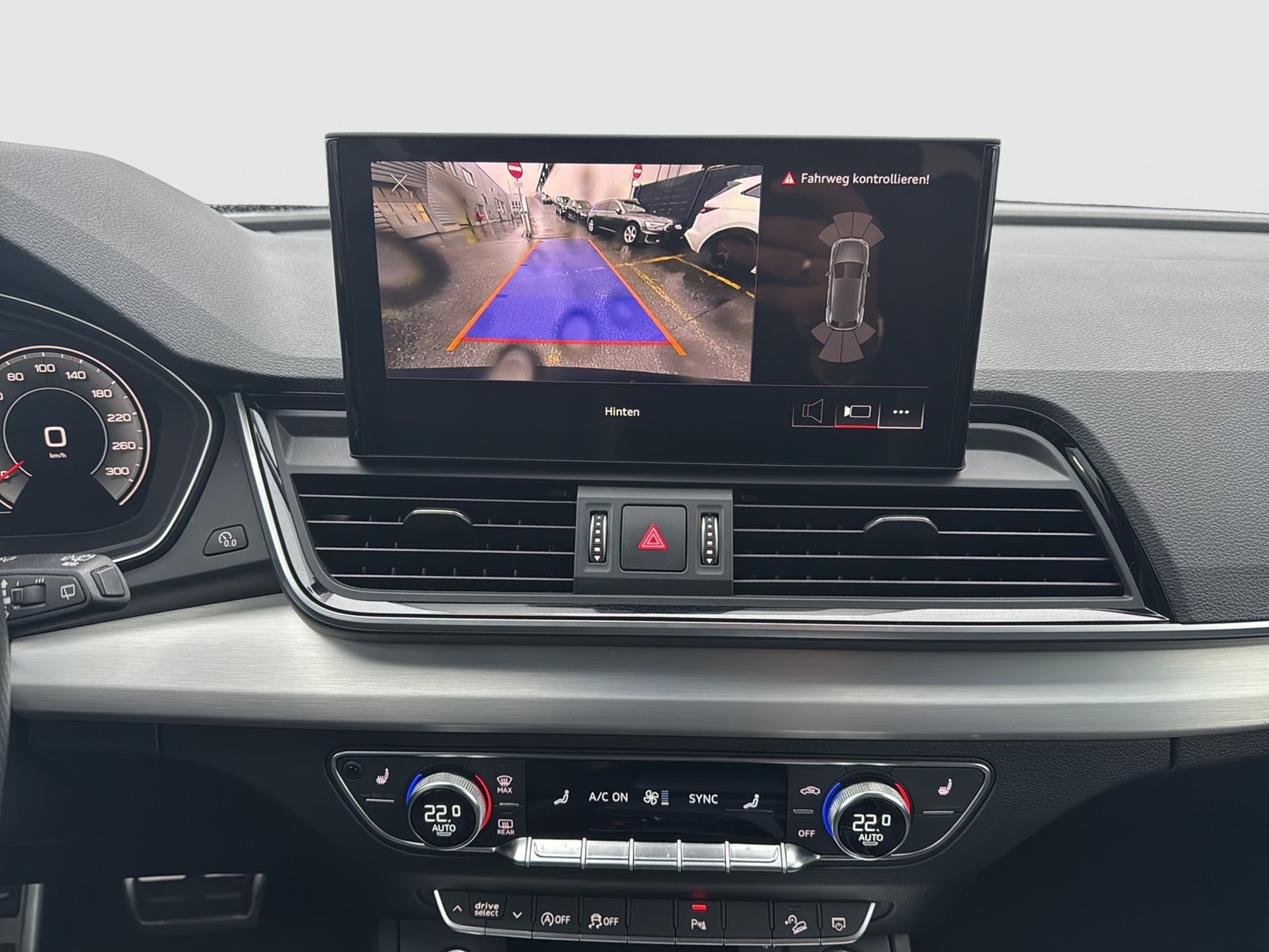 Audi Q5 50 quattro S LINE AHK B&O ALU19 eKLAPPE NAVI+