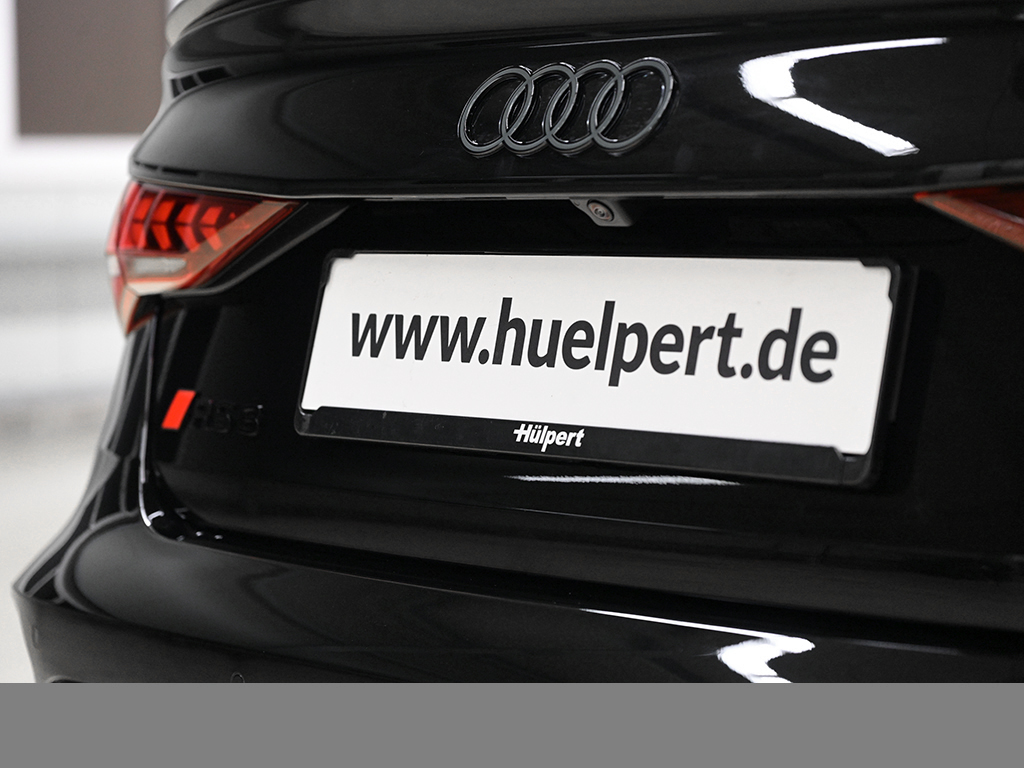 Audi RS3 Limousine S tronic PANO+SONOS+RS-Sportabgasanlage+MATRIXLED