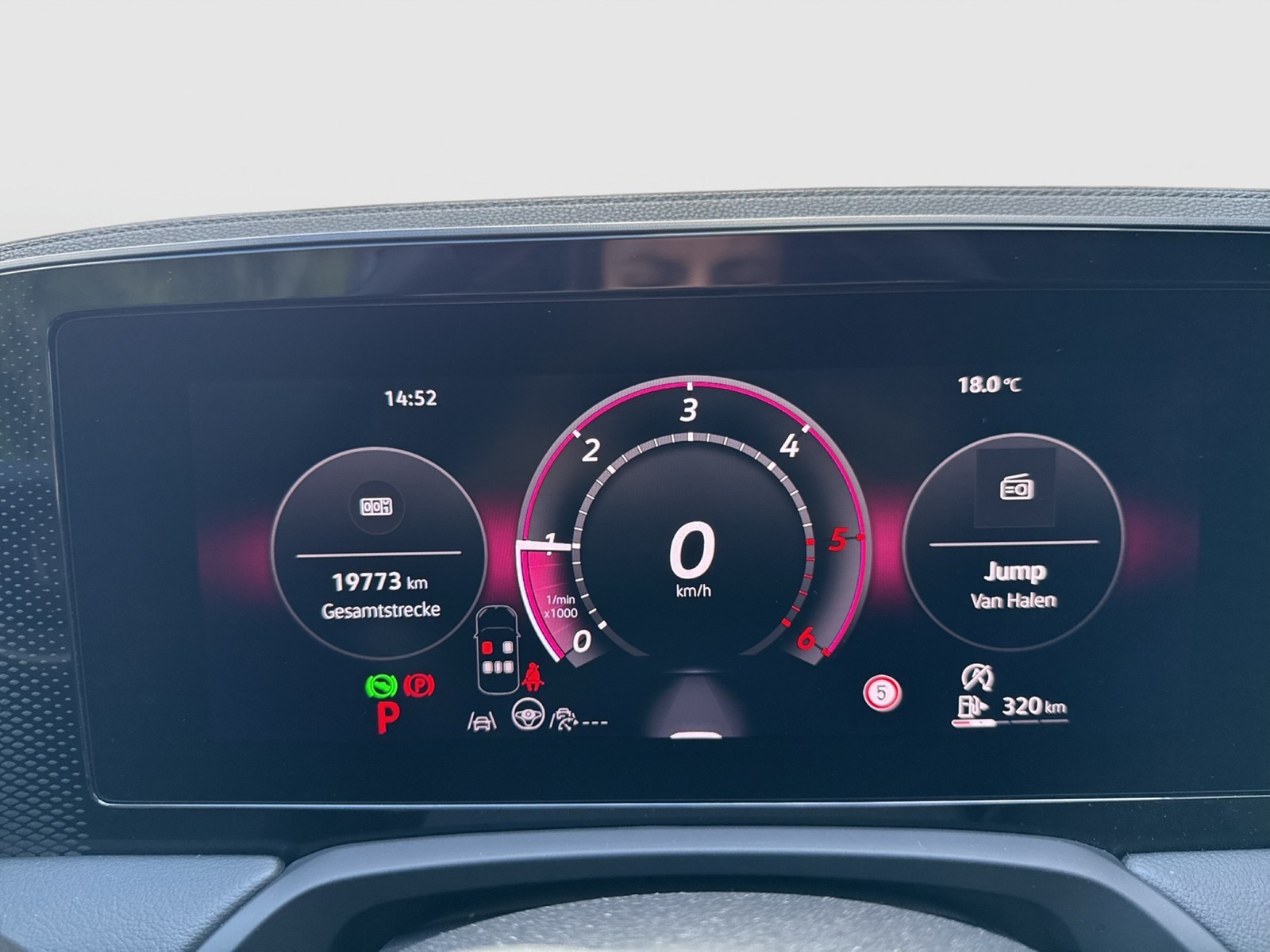 Volkswagen Passat Variant 2.0 BUSINESS AHK 360°CAM ACC NAVI