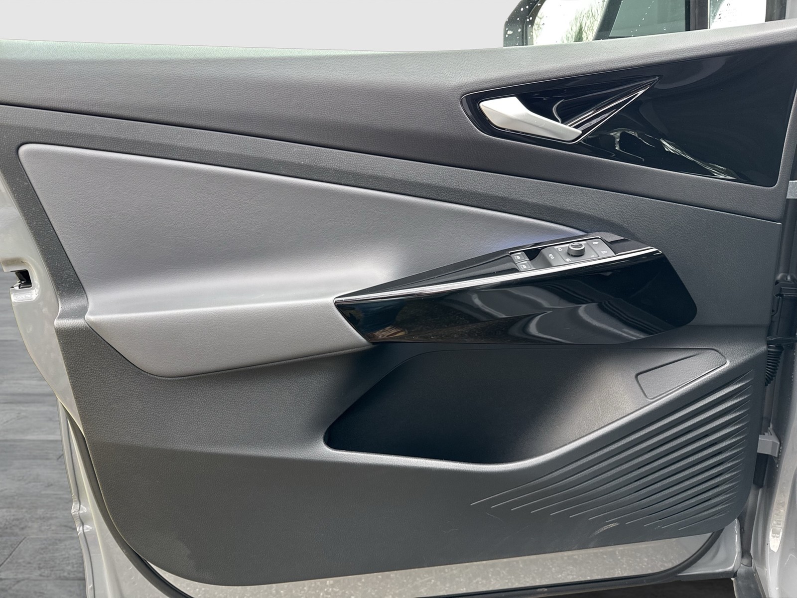 Volkswagen ID.4 Pure CITY AHK ACC NAVI CARPLAY SITZHEIZUNG