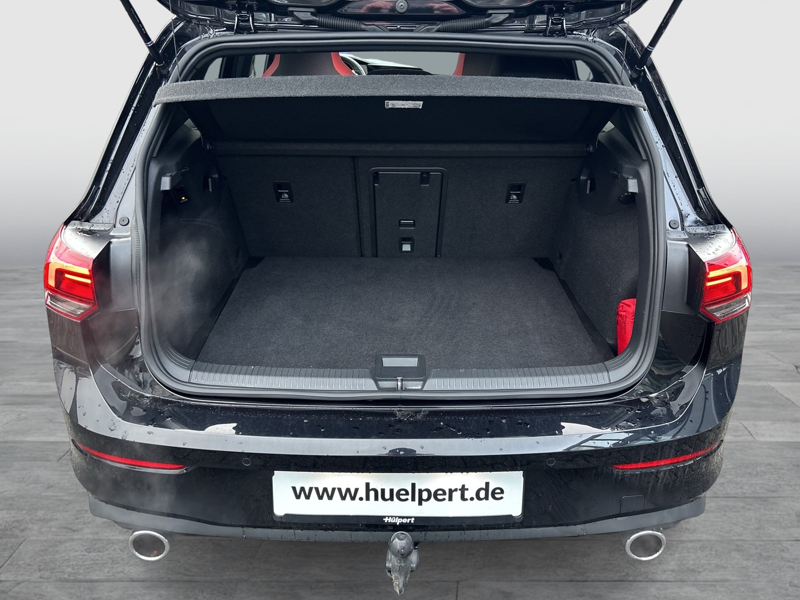 Volkswagen Golf VIII 2.0 GTI BLACKSTYLE PANO AHK CAM ACC 18Z