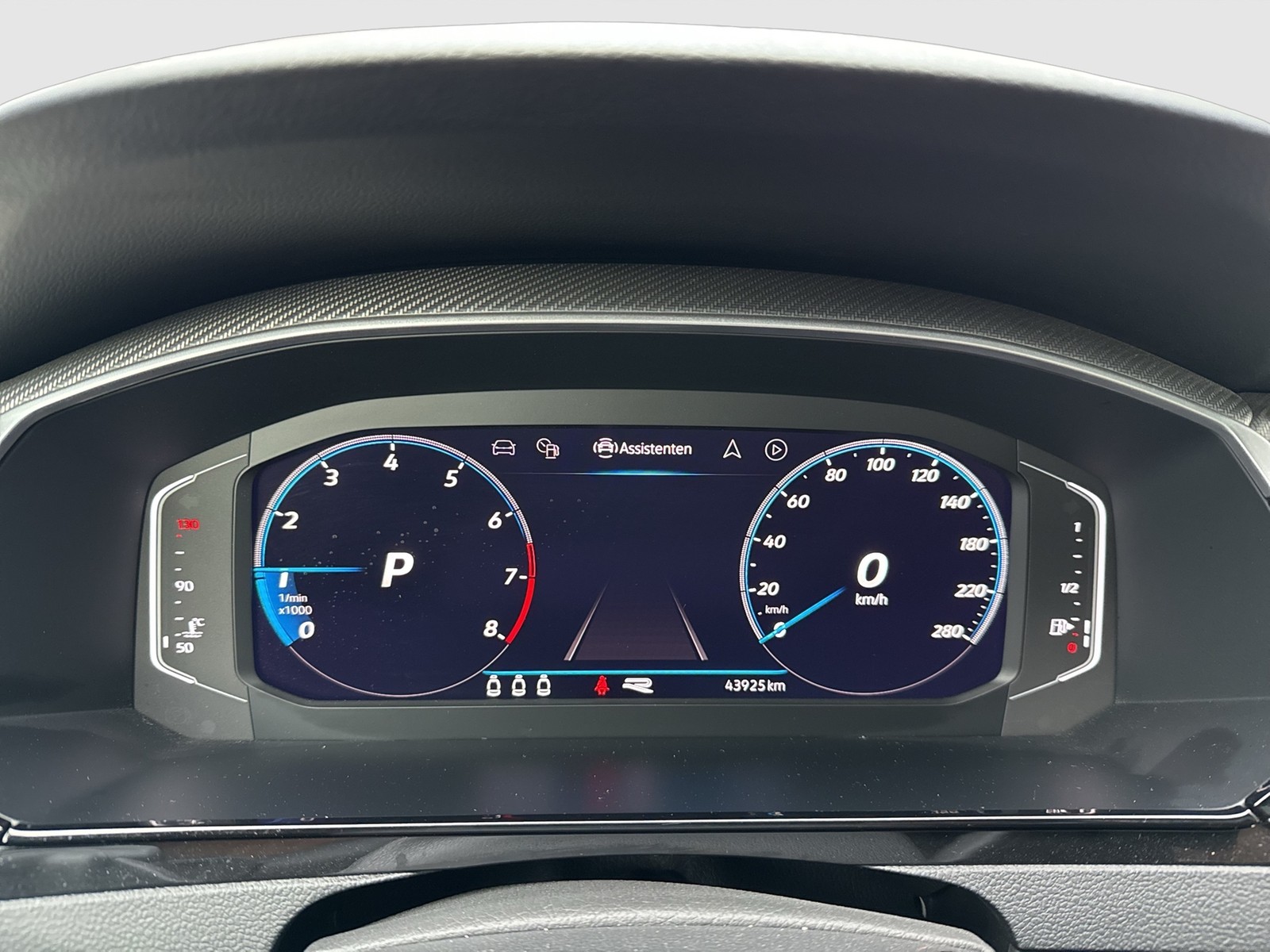 Volkswagen Arteon Shooting Brake 2.0 R-LINE PANO AHK LM19