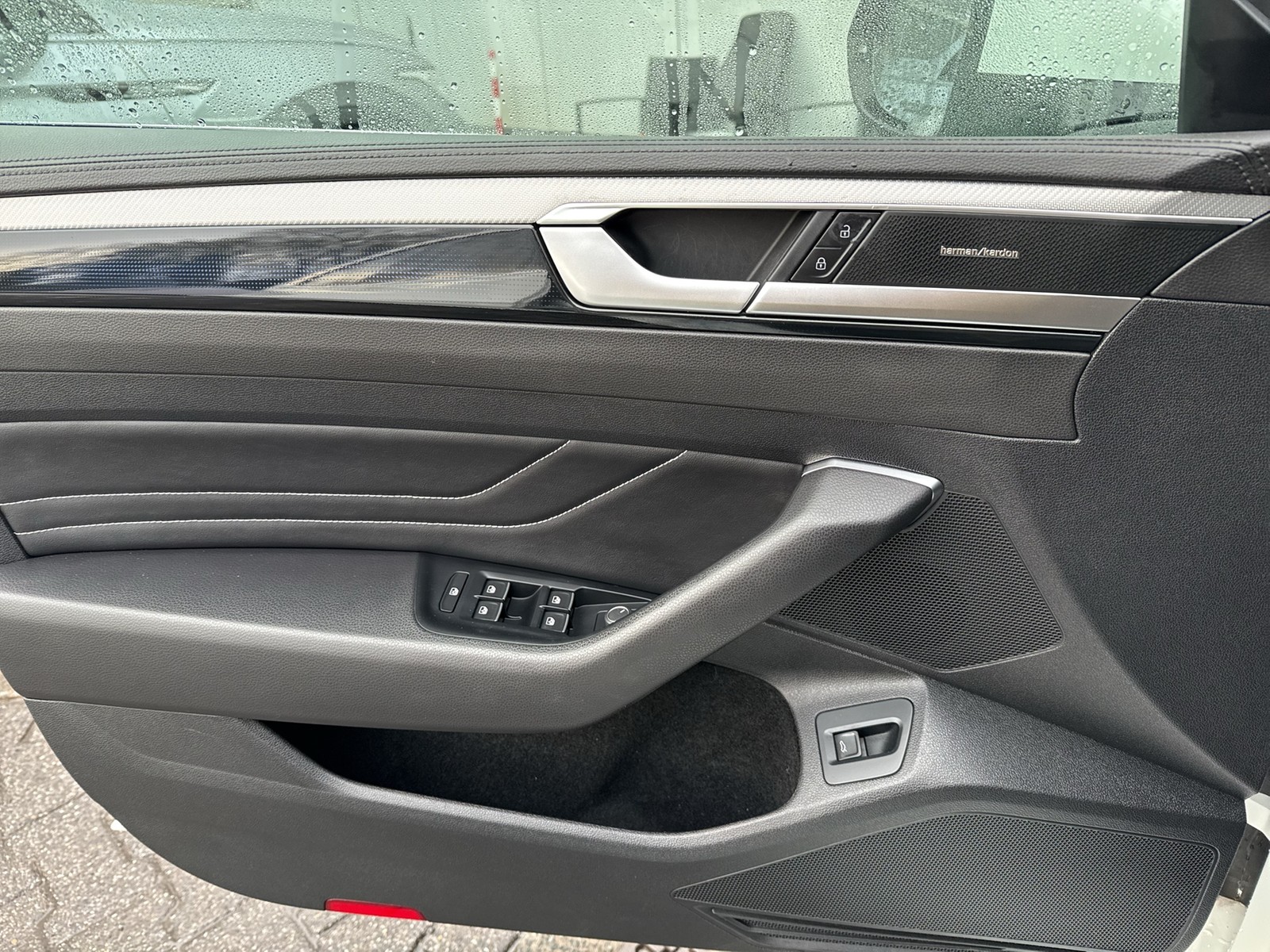 Volkswagen Arteon Shooting Brake 2.0 R-LINE PANO AHK LM19