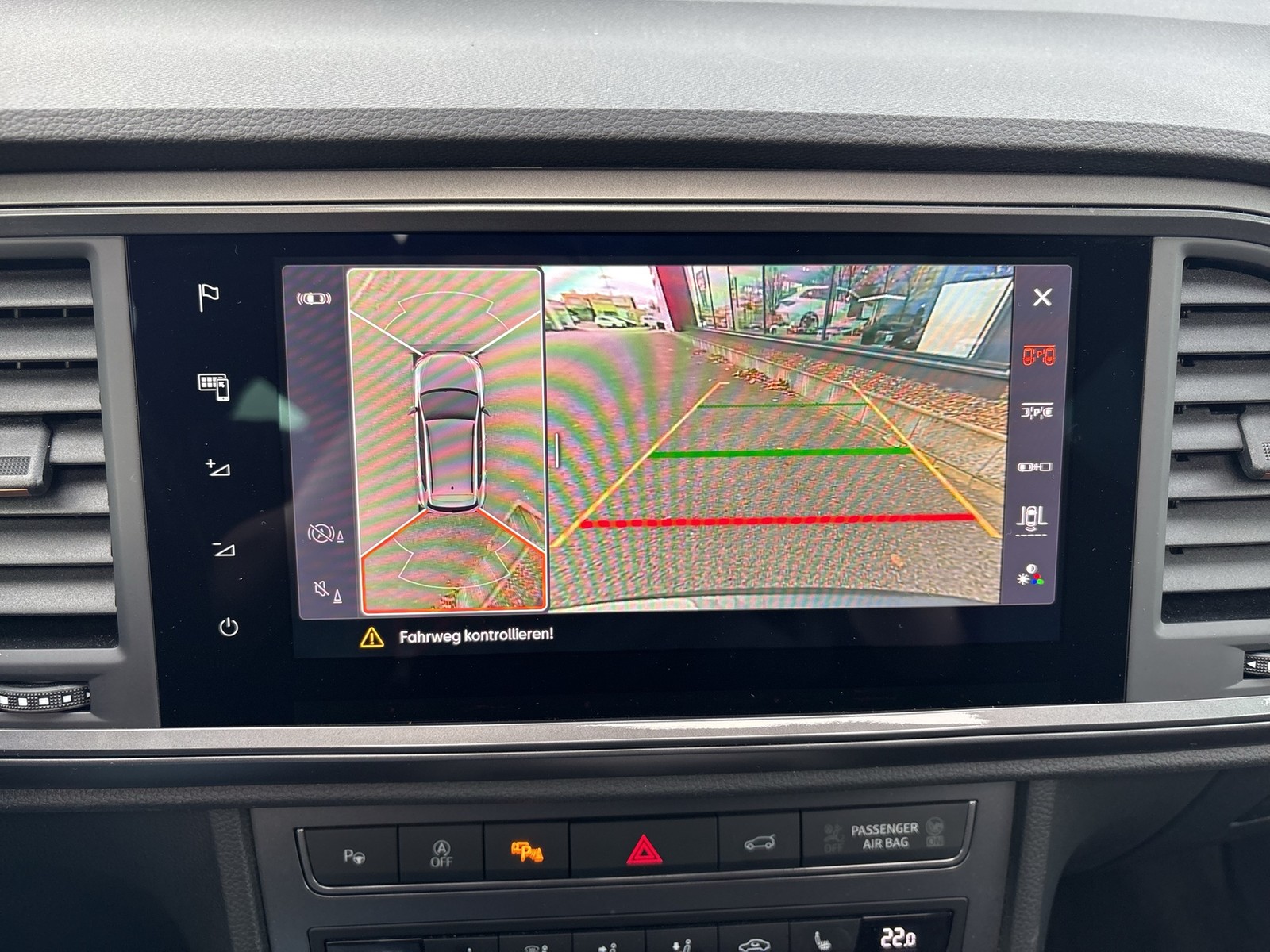 Cupra Ateca 2.0 4X4 PANO 360°CAM ALU19 eKLAPPE NAVI