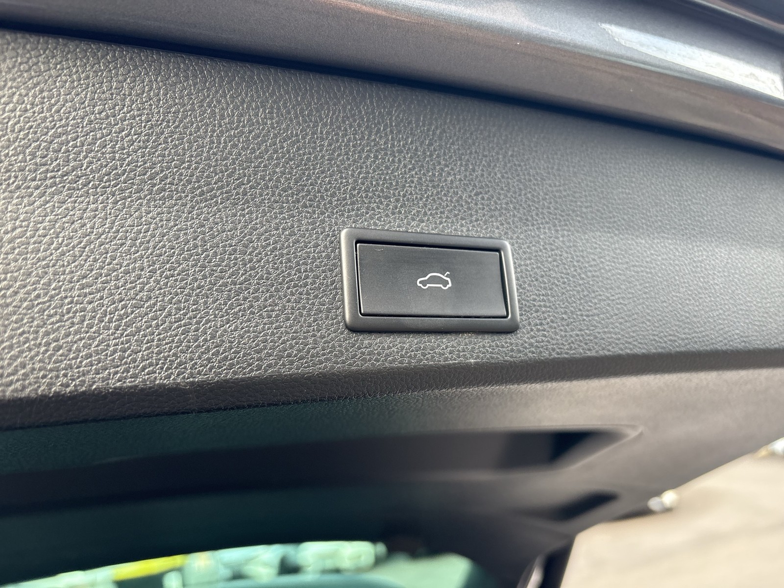 Cupra Ateca 2.0 4X4 PANO 360°CAM ALU19 eKLAPPE NAVI