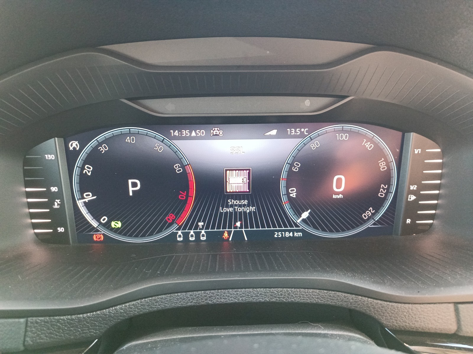 Skoda Karoq 1.5TSI DSG STYLE LED NAV ACC PDC SHZ BT LM