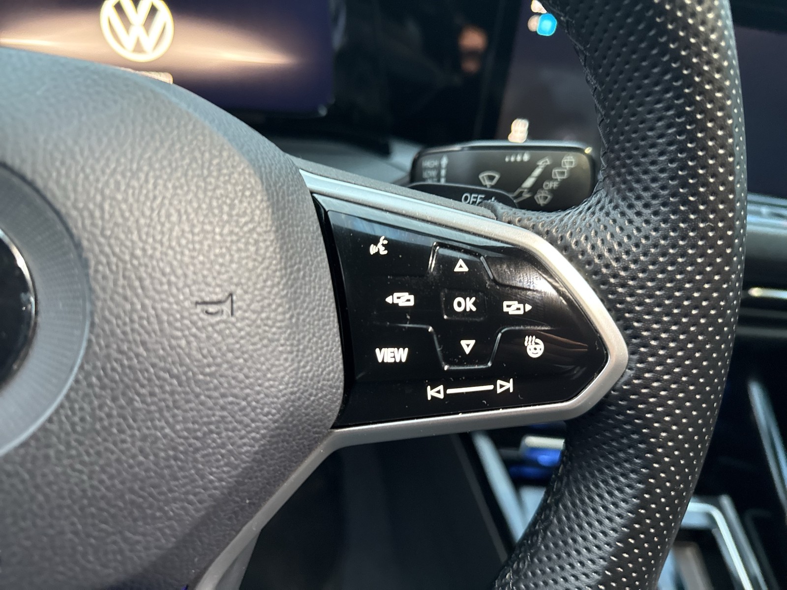 Volkswagen Golf VIII 1.4 HYBRID GTE BLACKSTYLE KAMERA ALU18