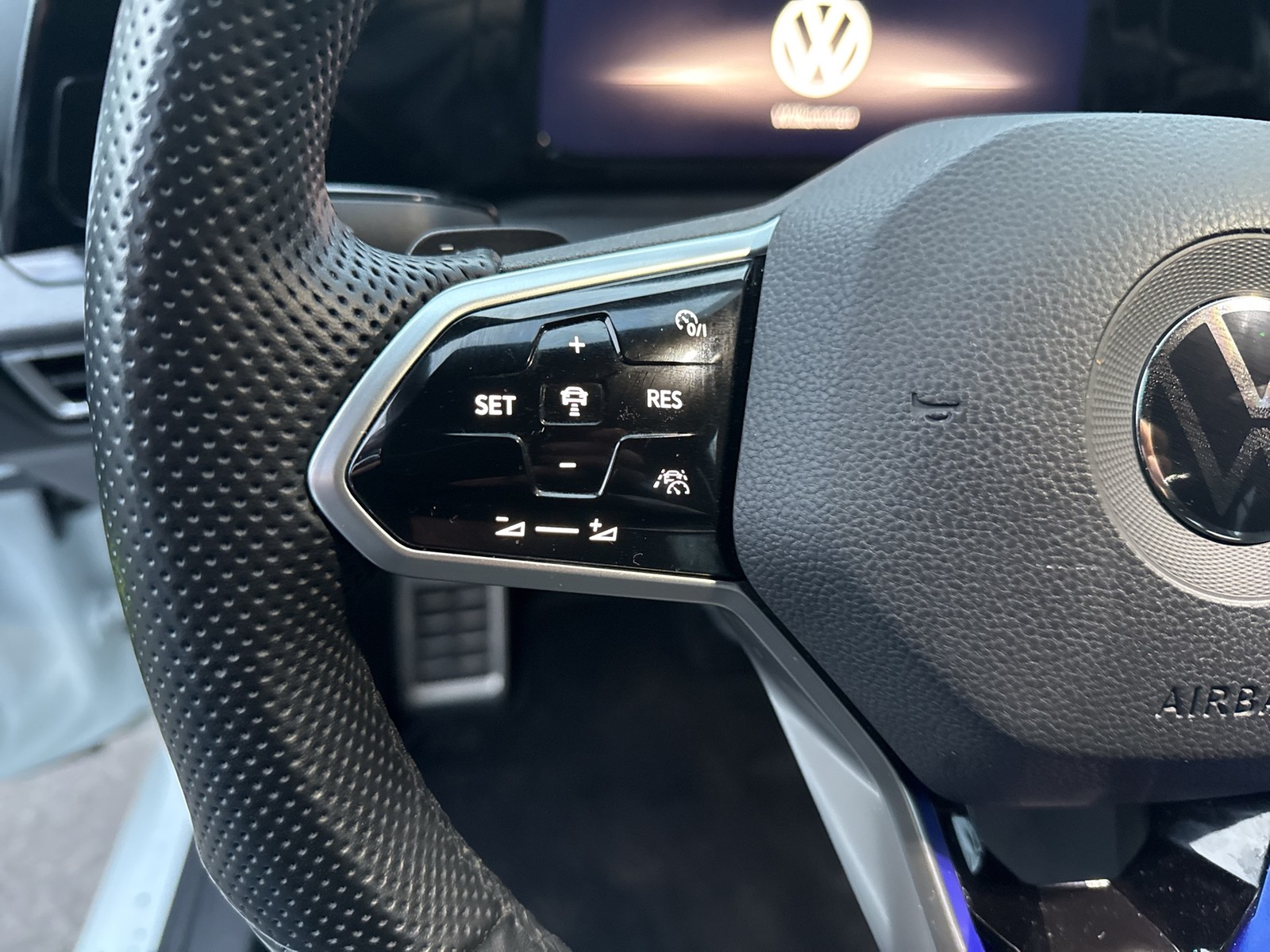 Volkswagen Golf VIII 1.4 HYBRID GTE BLACKSTYLE KAMERA ALU18